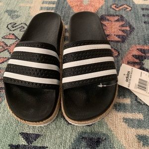 New Limited Edition Platform Espadrille Adilette Slide. Size 9 Womens